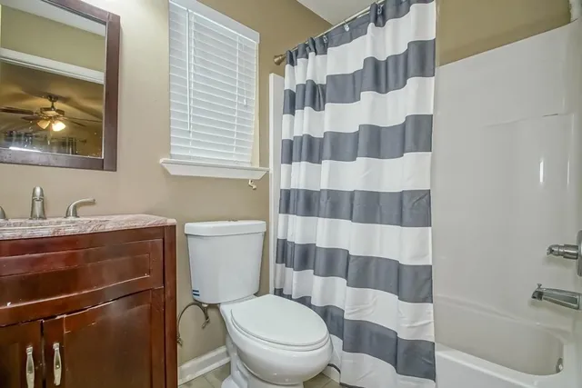 $1,800 | 6029 Marigny Street, New Orleans, LA 70122