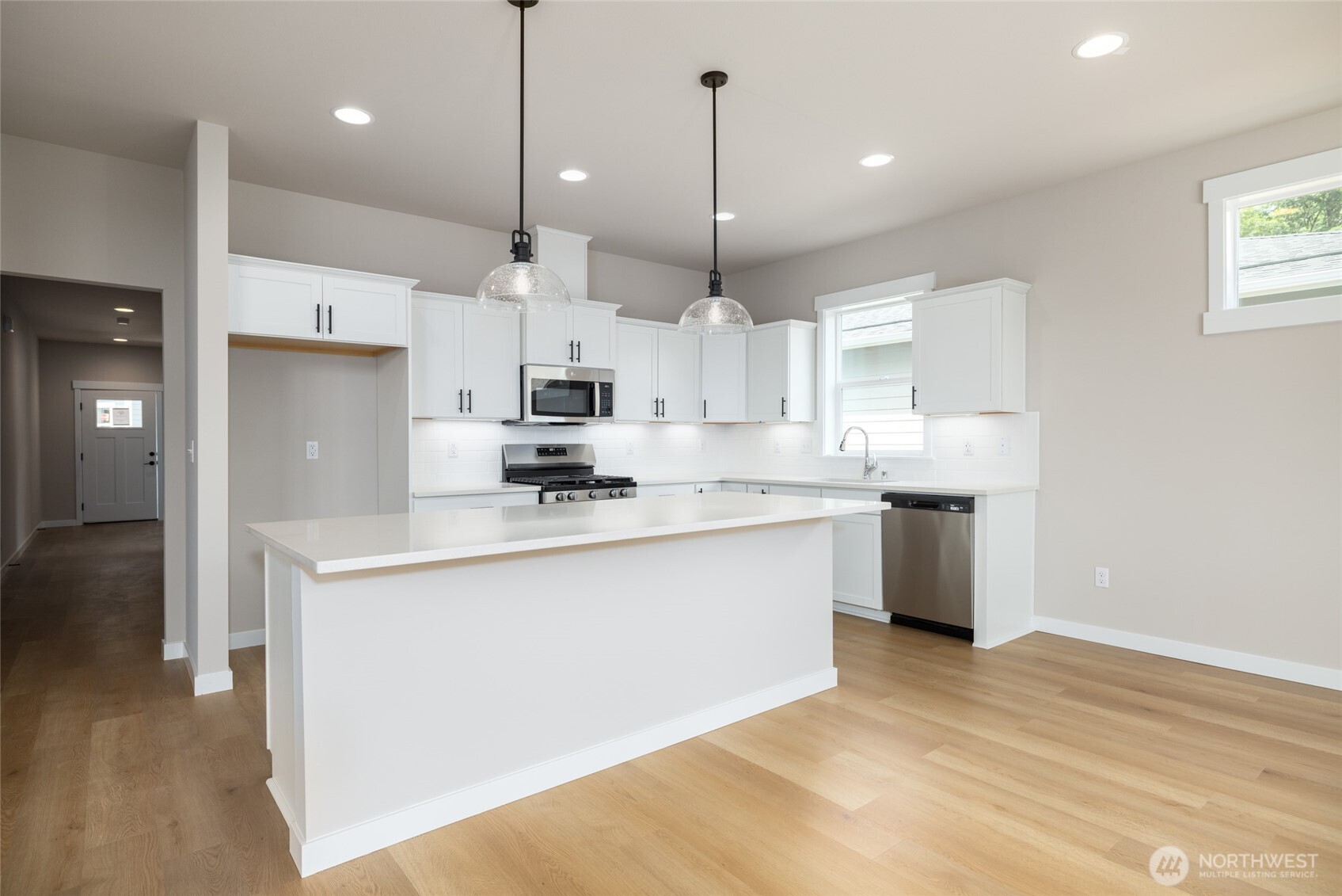 804 Parkland Loop Sedro-Woolley, WA 98284 - Photo 10 of 29