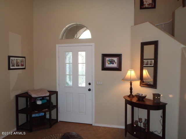 4281 South Rim Road Gilbert, AZ 85297 - Photo 5 of 53 Interior Entry