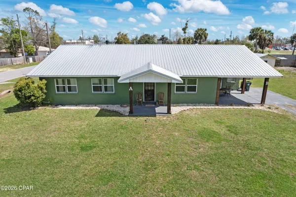 $389,900 | 1301 New York Avenue, Lynn Haven, FL 32444
