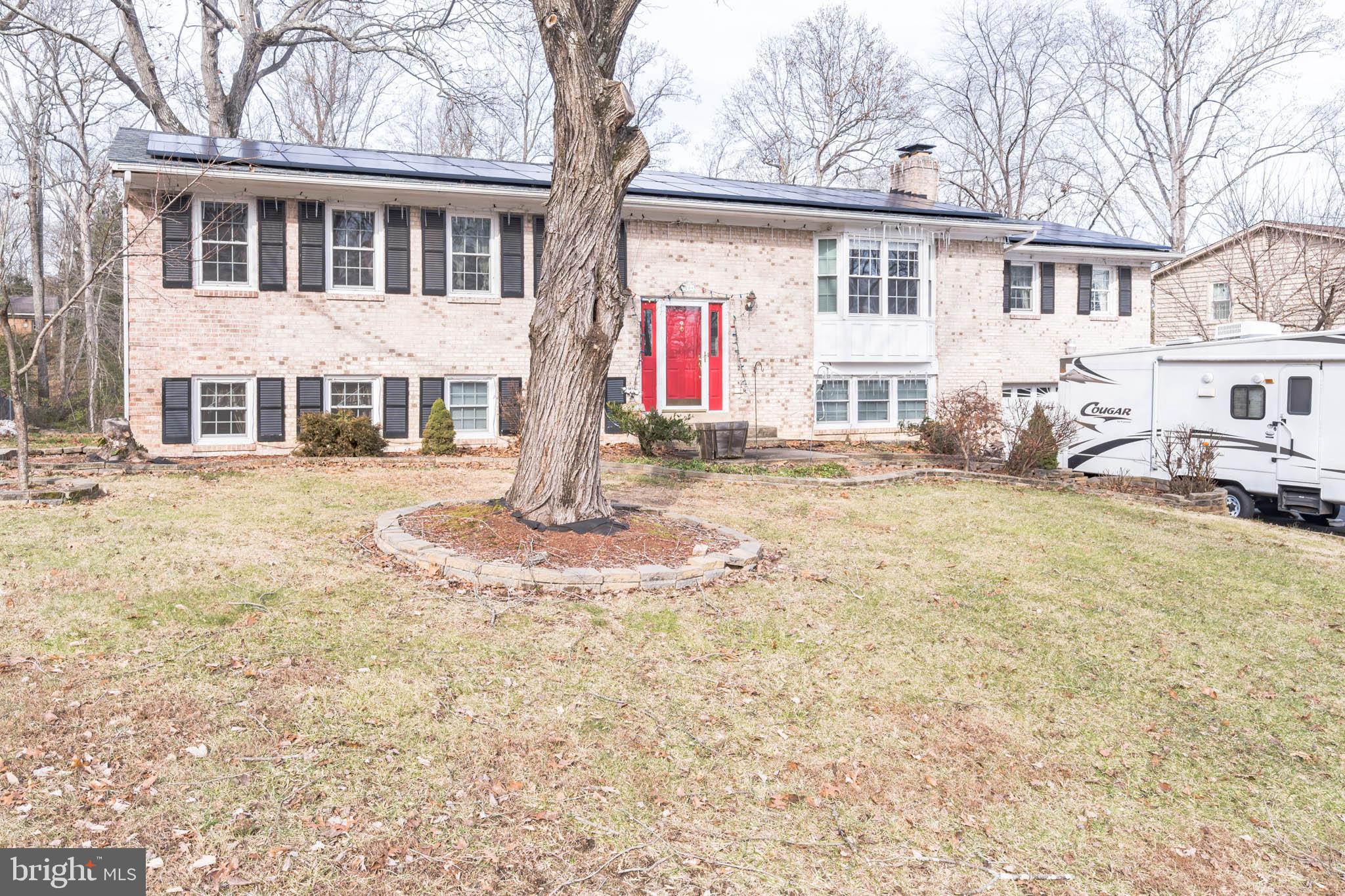 3204 Shoreview Road Triangle, VA 22172 - Photo 1 of 40 Gallery Image 1