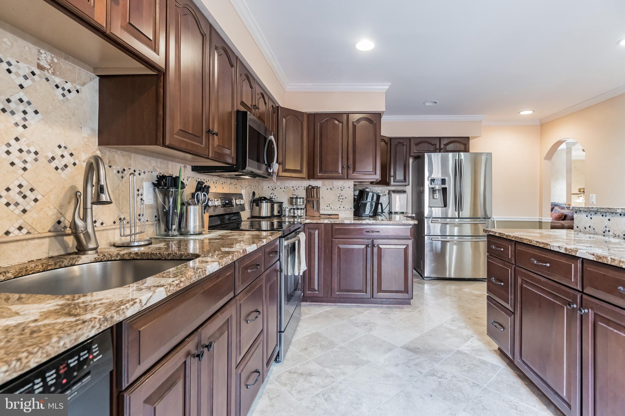 3204 Shoreview Road Triangle, VA 22172 - Photo 13 of 40 Gallery Image 13