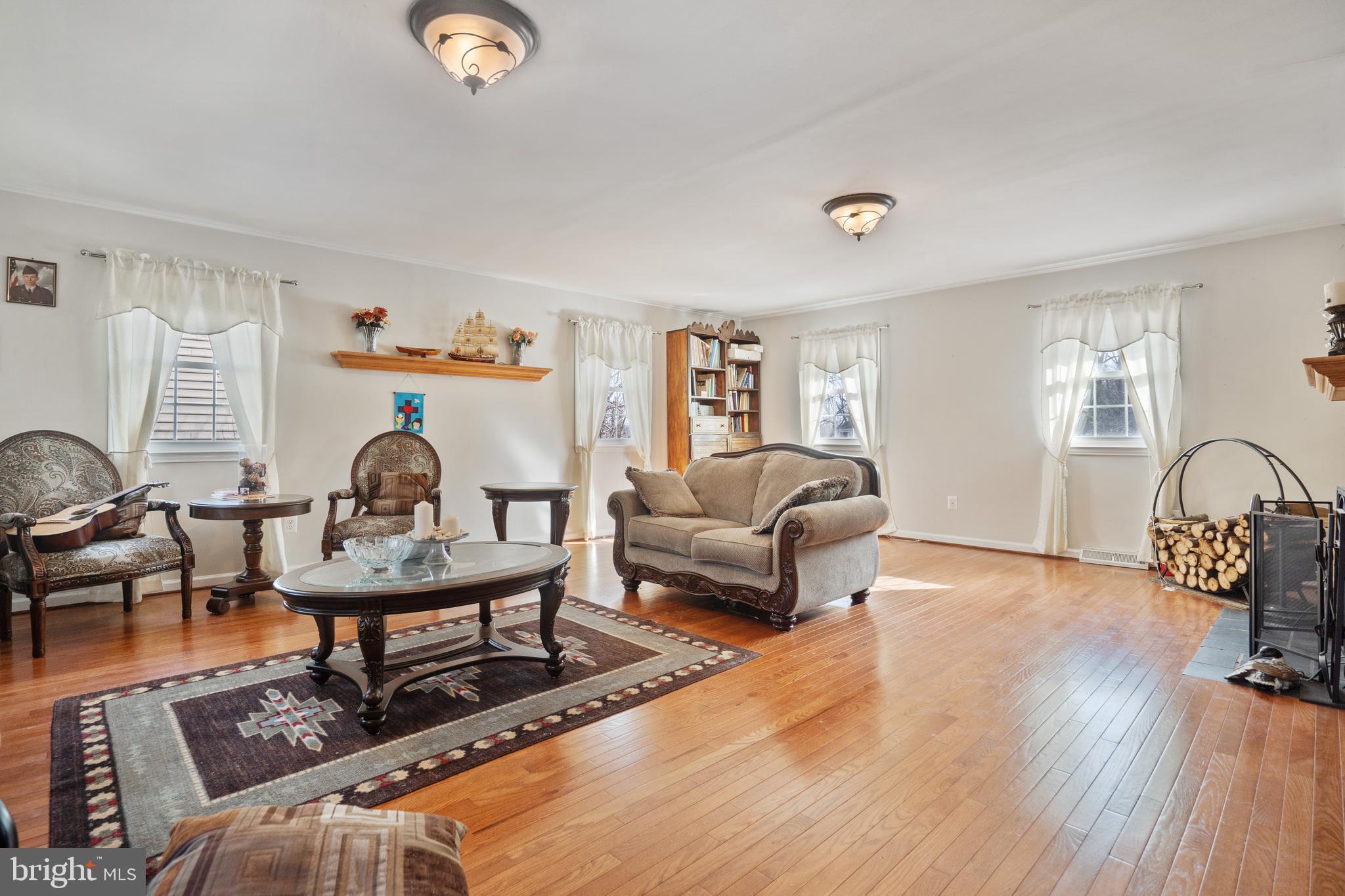 3204 Shoreview Road Triangle, VA 22172 - Photo 9 of 40 Gallery Image 9
