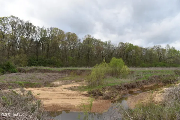 $550,000 | 0 Hwy 278 Batesville Ms 38606, Batesville, MS 38606