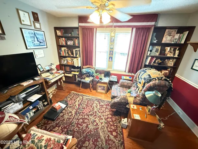 $249,900 | 617 North Church Street, Mount Olive, NC 28365