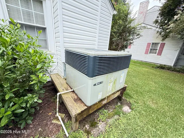 $249,900 | 617 North Church Street, Mount Olive, NC 28365