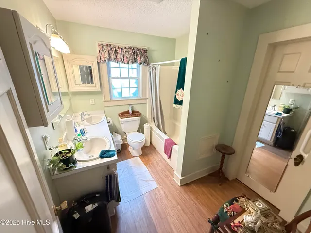 $249,900 | 617 North Church Street, Mount Olive, NC 28365