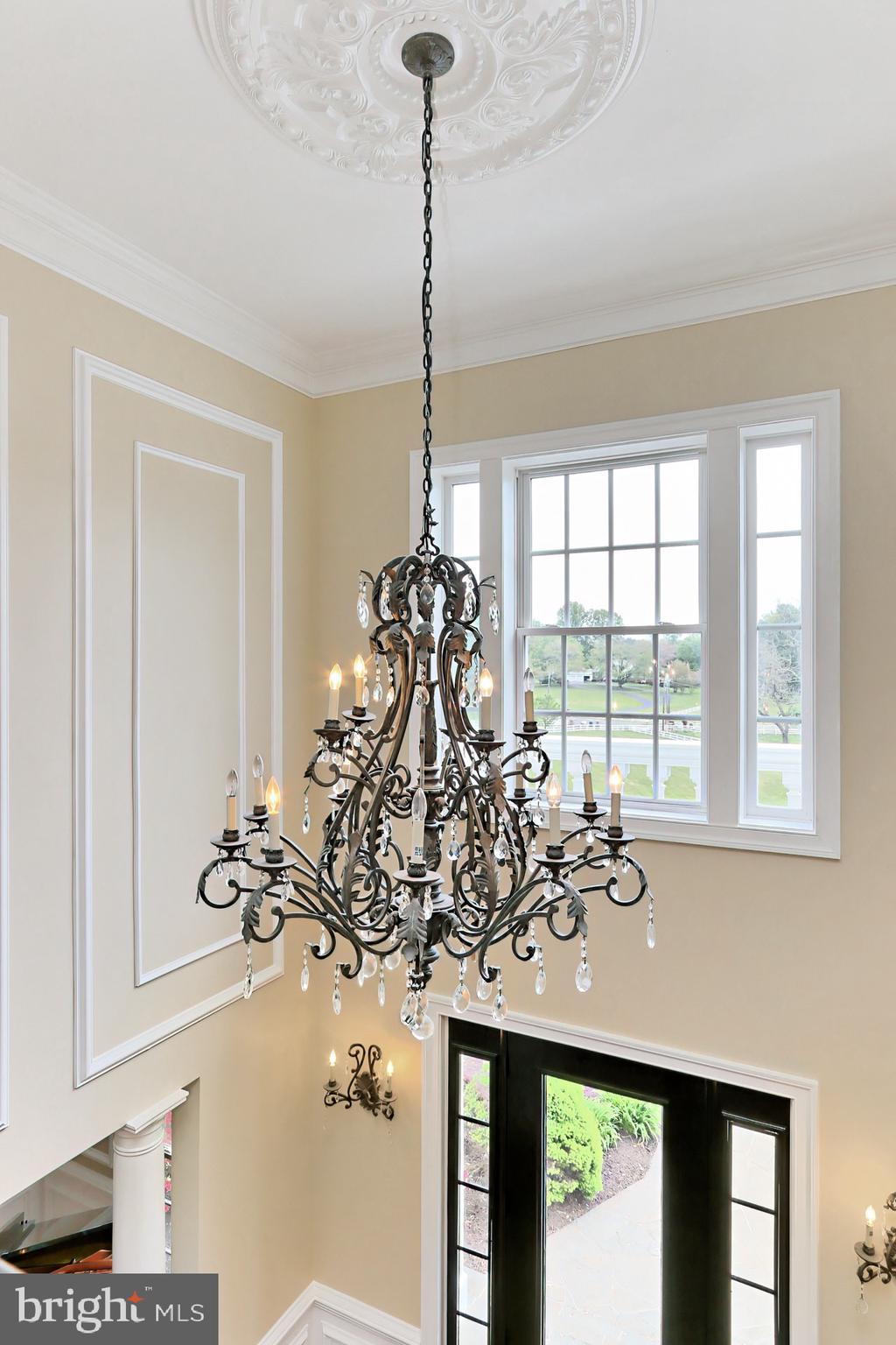 6512 Stallion Road Clifton, VA 20124 - Photo 9 of 73 Gallery Image 9