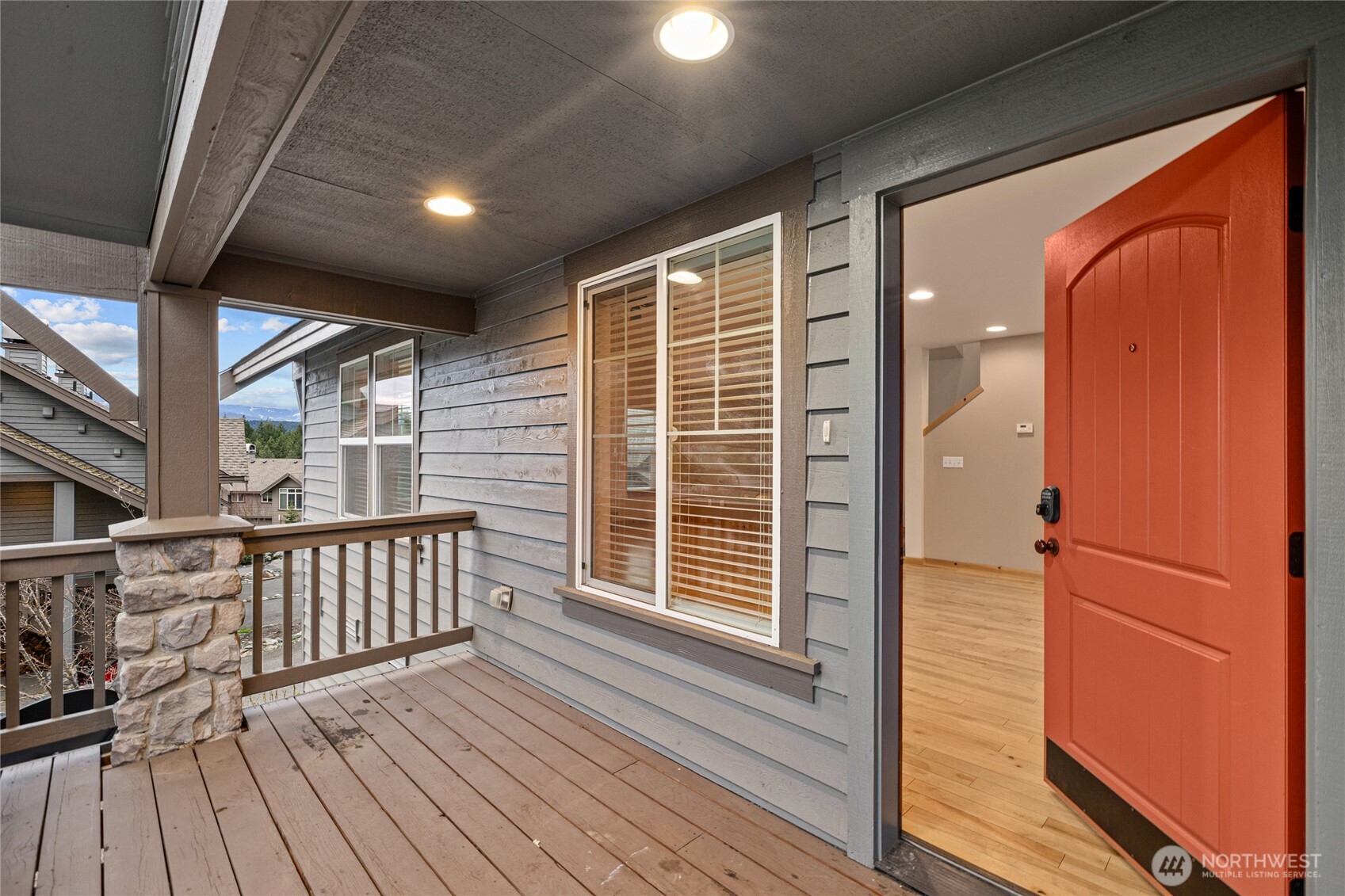 231 Clearwater Loop, Unit 1 Ronald, WA 98940 - Photo 22 of 34 a view of balcony with wooden floor