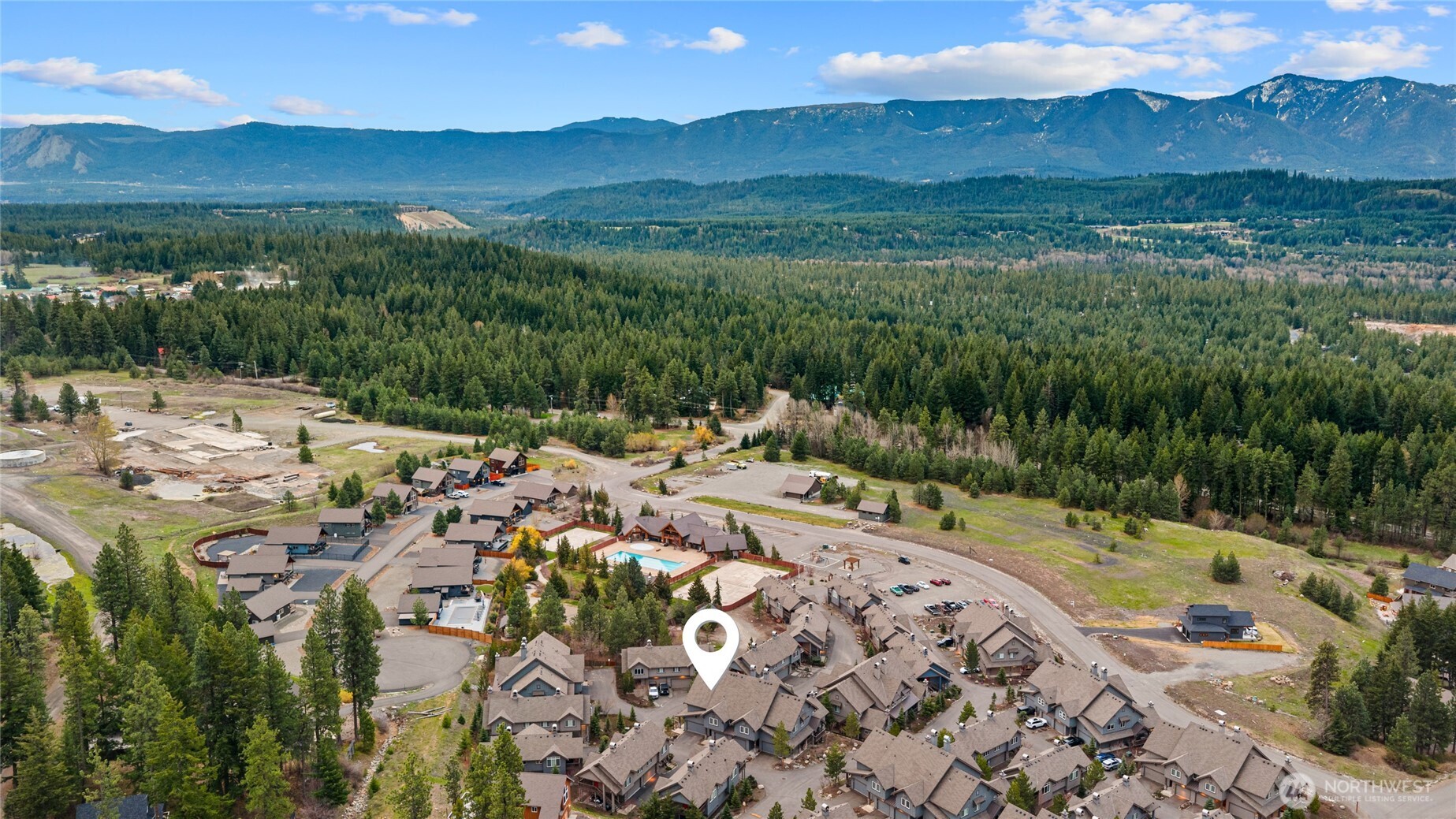 231 Clearwater Loop, Unit 1 Ronald, WA 98940 - Photo 26 of 34 a view of a lush green hillside and houses