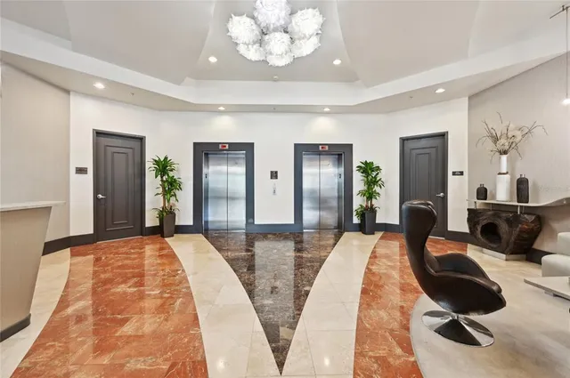 $849,900 | 1771 Ringling Boulevard, Unit 1001, Sarasota, FL 34236