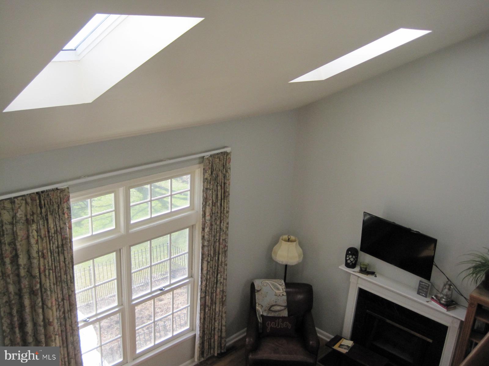 6413 Churchill Road Harrisburg, PA 17111 - Photo 10 of 30 Gallery Image 10