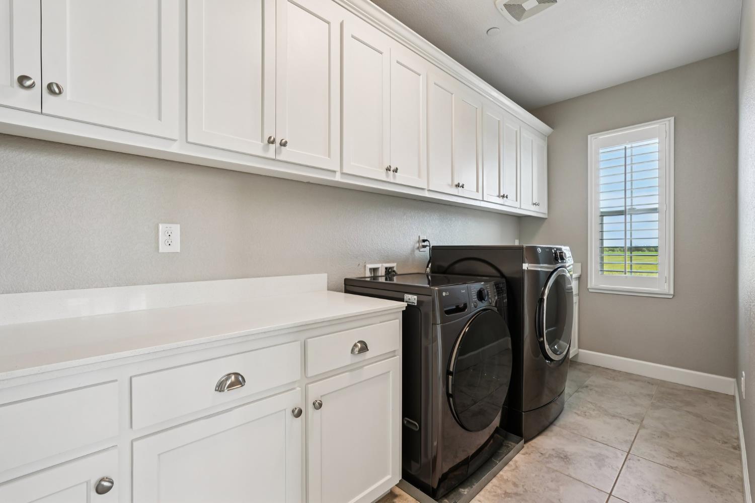 1769 Cannery Loop Davis, CA 95616 - Photo 25 of 44