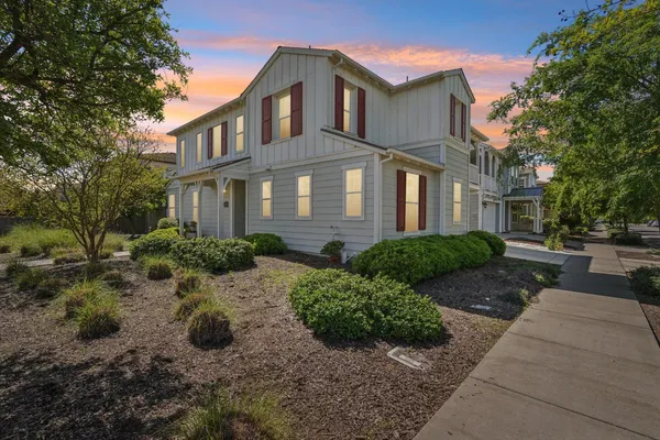 $1,300,000 | 1769 Cannery Loop, Davis, CA 95616