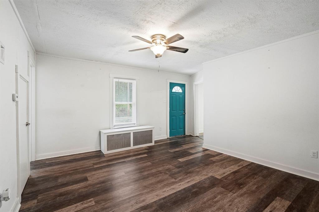 231 Coal Valley Road Jefferson Hills, PA 15025 - Photo 2 of 20
