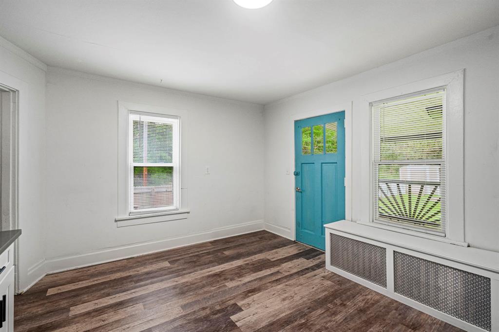 231 Coal Valley Road Jefferson Hills, PA 15025 - Photo 4 of 20