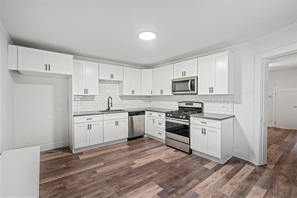 231 Coal Valley Road Jefferson Hills, PA 15025 - Photo 5 of 20