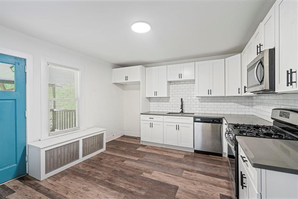231 Coal Valley Road Jefferson Hills, PA 15025 - Photo 6 of 20