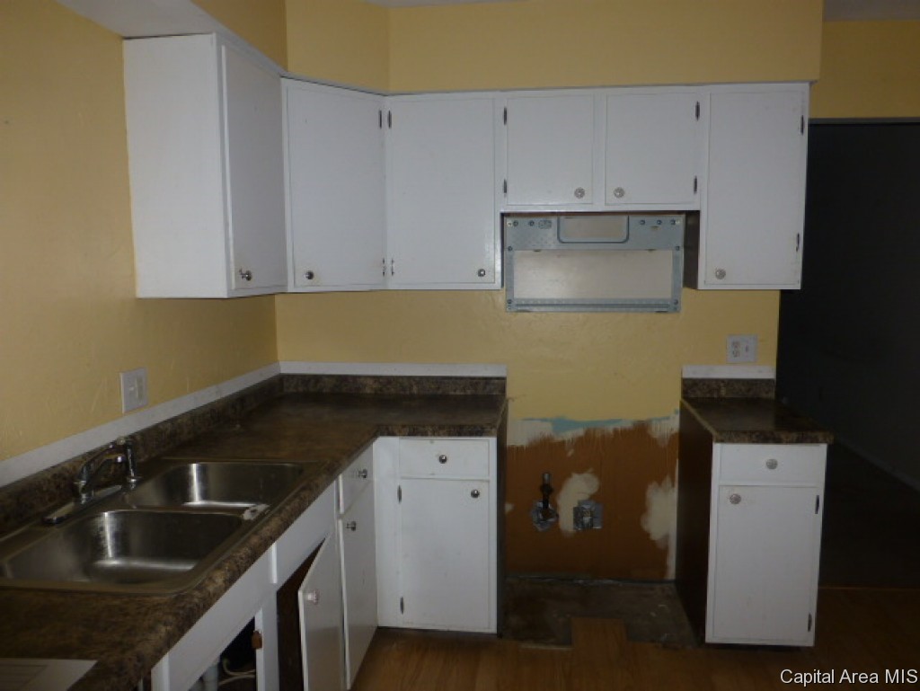 72-74 Providence Lane Springfield, IL 62711 - Photo 4 of 21