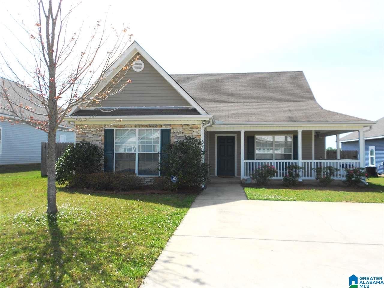 105 Sunset Lane Jemison, AL 35085 - Photo 1 of 24
