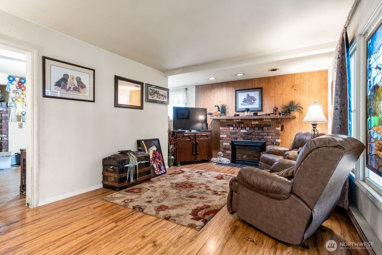 5474 Sand Road Bellingham, WA 98226 - Photo 17 of 39 Gallery Image 17