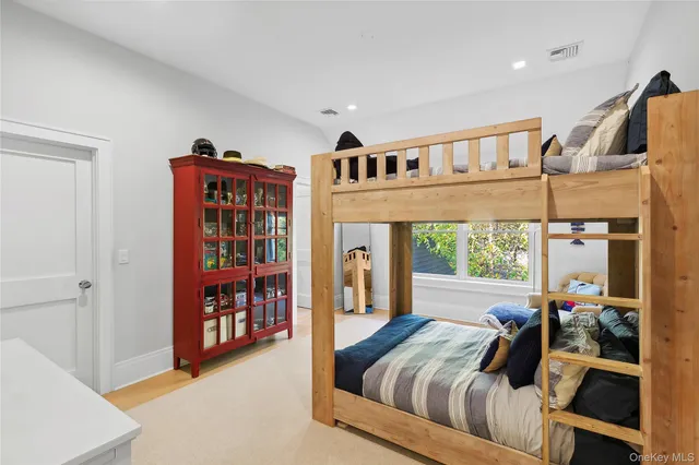 $100,000 | 51 Brandywine Drive, Sag Harbor, NY 11963