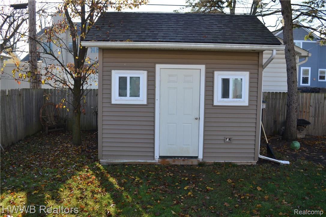 128 Linwood Avenue Rochester, MI 48307 - Photo 41 of 44 12x8 shed
