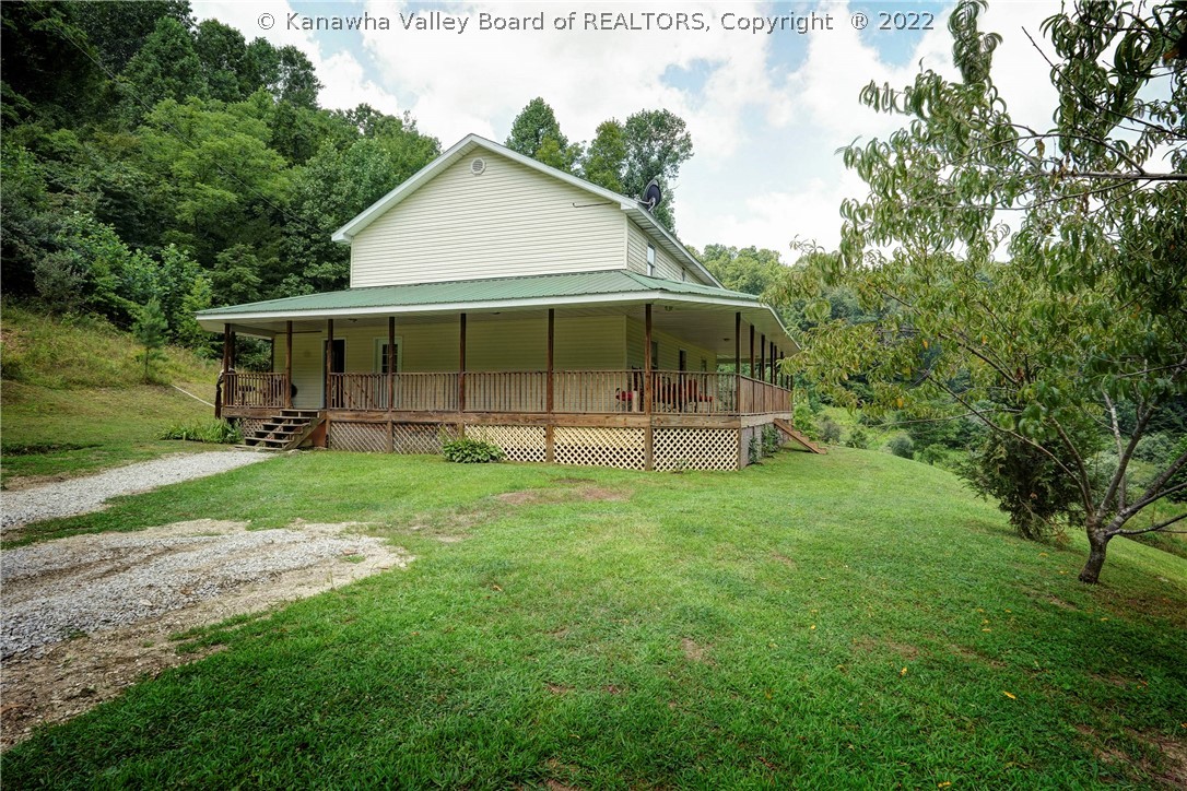 185 Sugartree Road Griffithsville, WV 25521 - Photo 2 of 46 Gallery Image 2