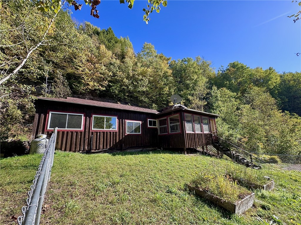 277 Miller Hill Road Oneonta, NY 13820 - Photo 5 of 18