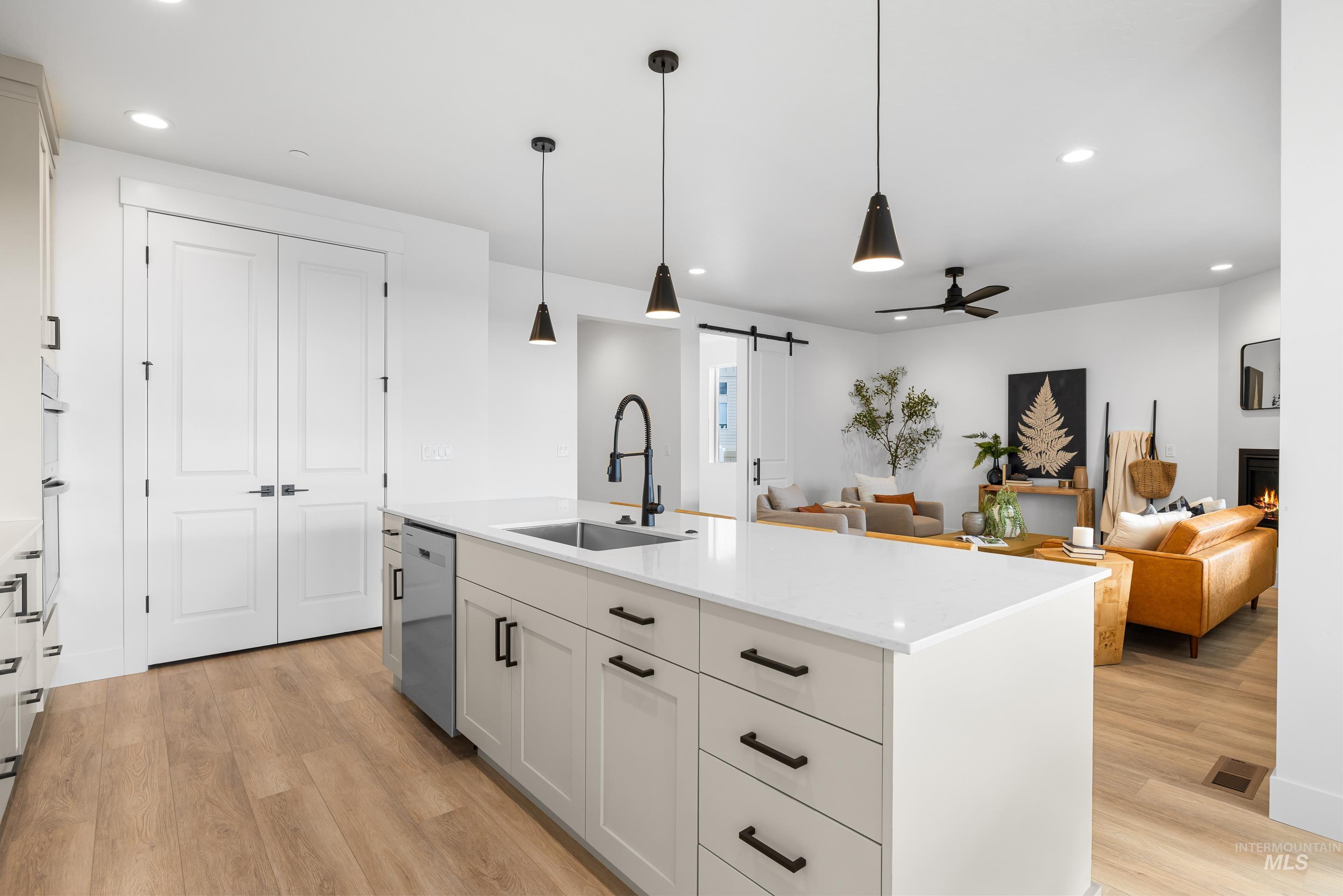 8151 South Granite Rdg Avenue Boise, ID 83716 - Photo 17 of 50