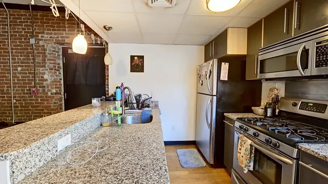 $5,000 | 1445 Tremont Street, Unit 3S, Boston, MA 02120