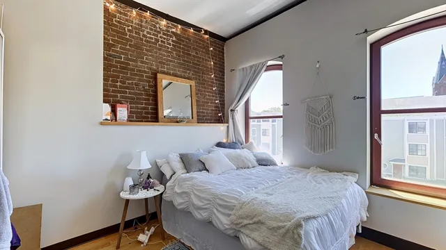 $5,000 | 1445 Tremont Street, Unit 3S, Boston, MA 02120