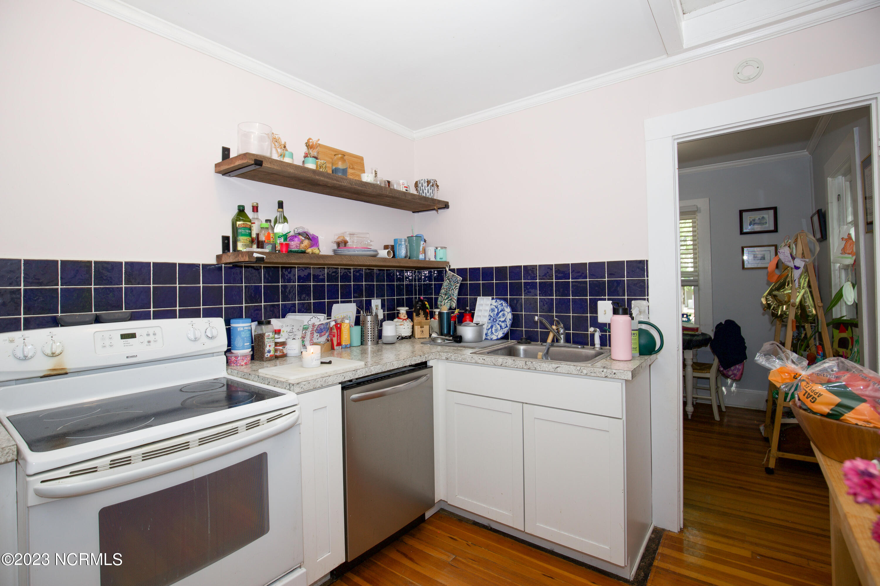 655 North May Street Southern Pines, NC 28387 - Photo 11 of 29 655 N May St-8