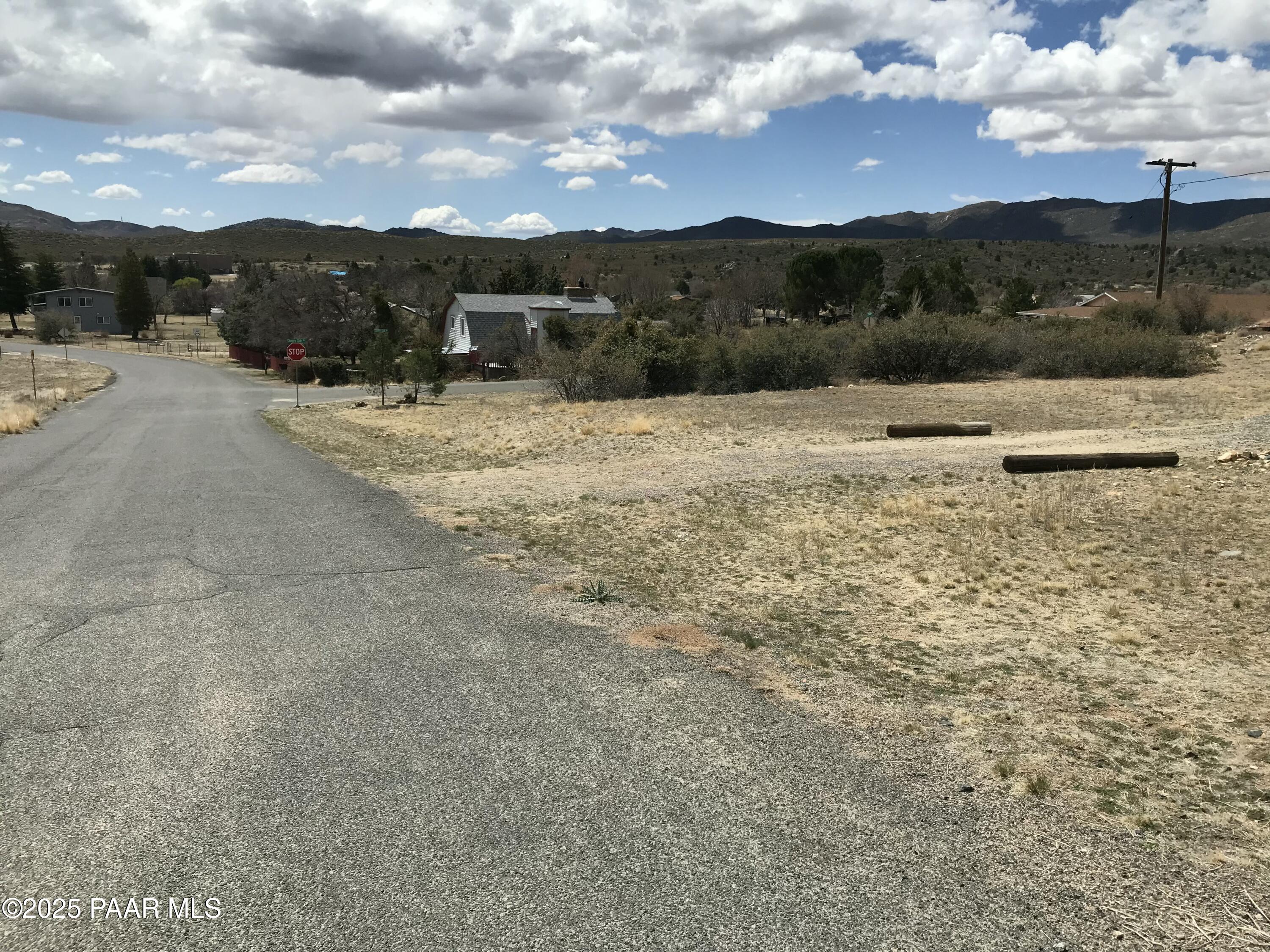 18466 Peeples Valley Road Peeples Valley, AZ 86332 - Photo 6 of 18 tempImagepV9sDh