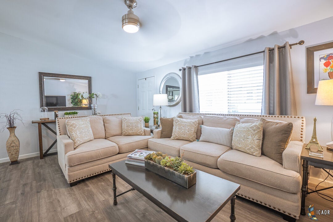 1601 Drew Road, Unit 17 El Centro, CA 92243 - Photo 5 of 16 Gallery Image 5