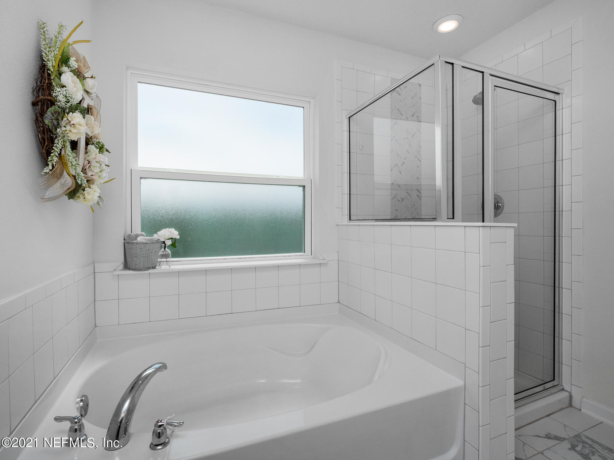 8209 Fouraker Forest Road Jacksonville, FL 32221 - Photo 16 of 26 Owners Suite