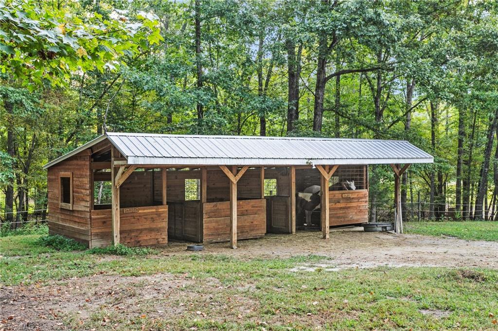 223 Wendy Oak Road Reidsville, NC 27320 - Photo 2 of 50