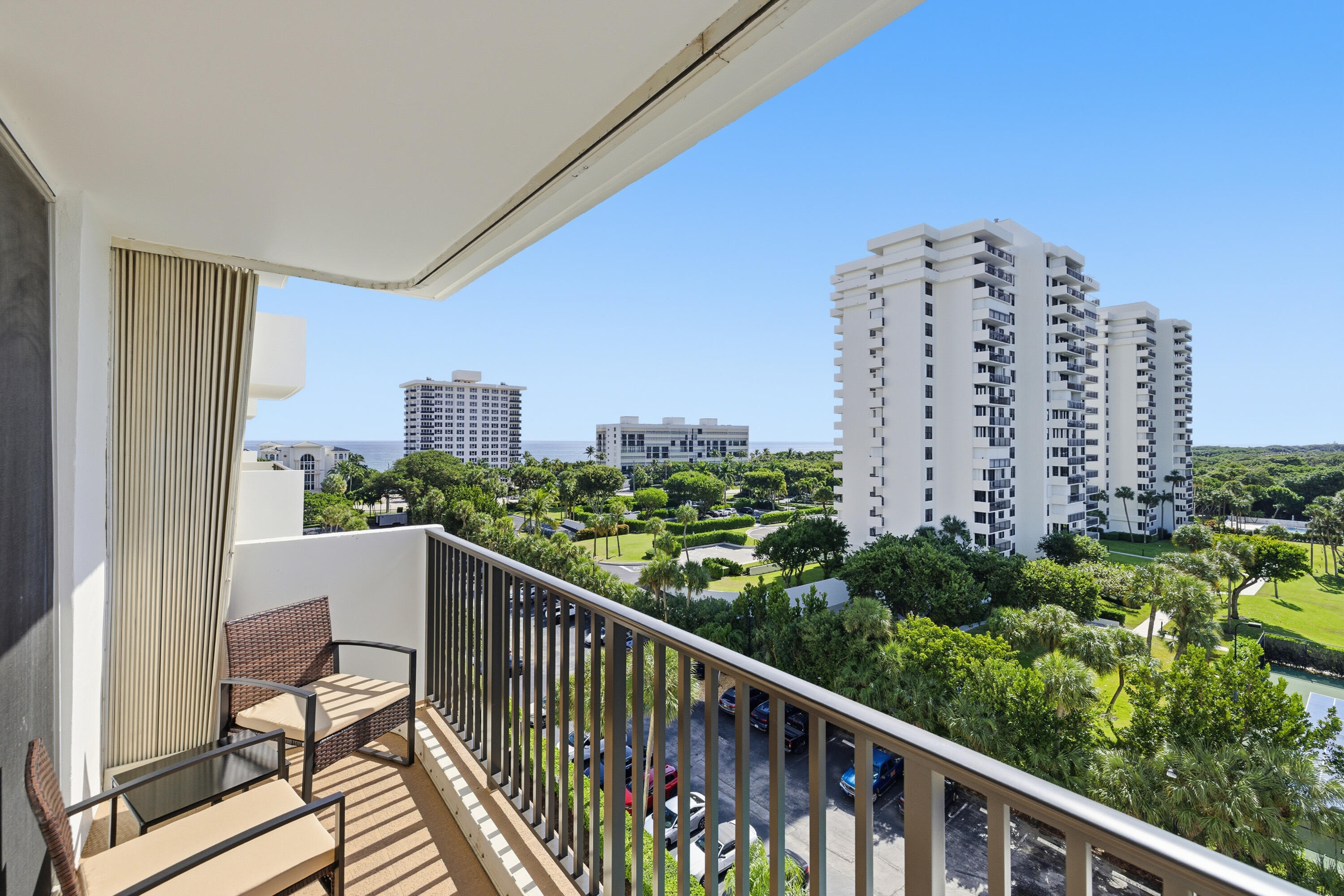 2121 North Ocean Boulevard, Unit 805W Boca Raton, FL 33431 - Photo 23 of 38 3W7A3765