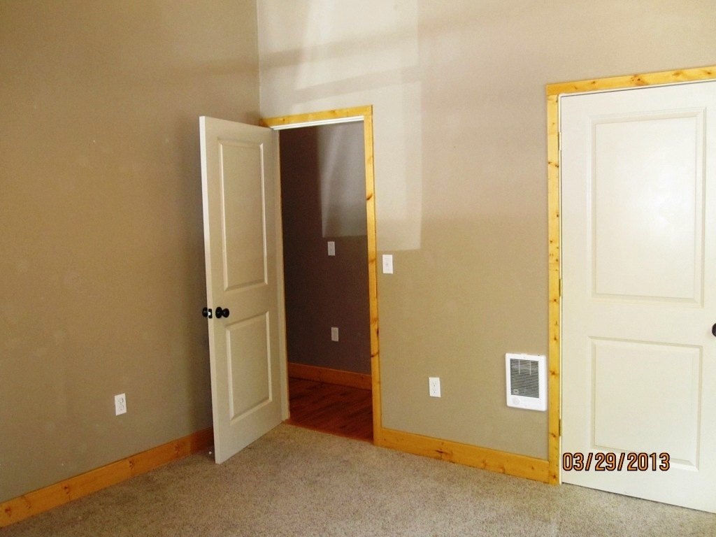 8567 Lake McCumber Road Shingletown, CA 96088 - Photo 13 of 39 bed 3 door