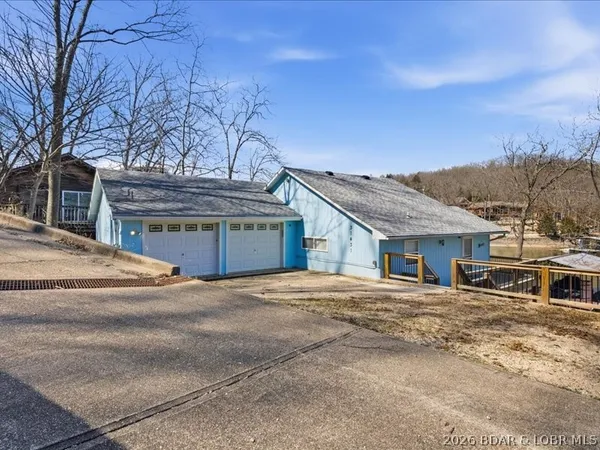 $285,000 | 31431 Barrel Road, Stover, MO 65078