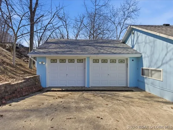 $285,000 | 31431 Barrel Road, Stover, MO 65078