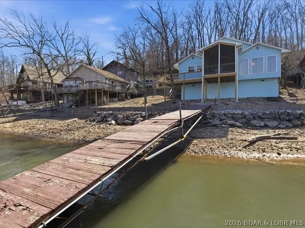 $285,000 | 31431 Barrel Road, Stover, MO 65078