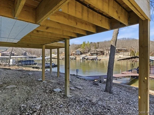 $285,000 | 31431 Barrel Road, Stover, MO 65078