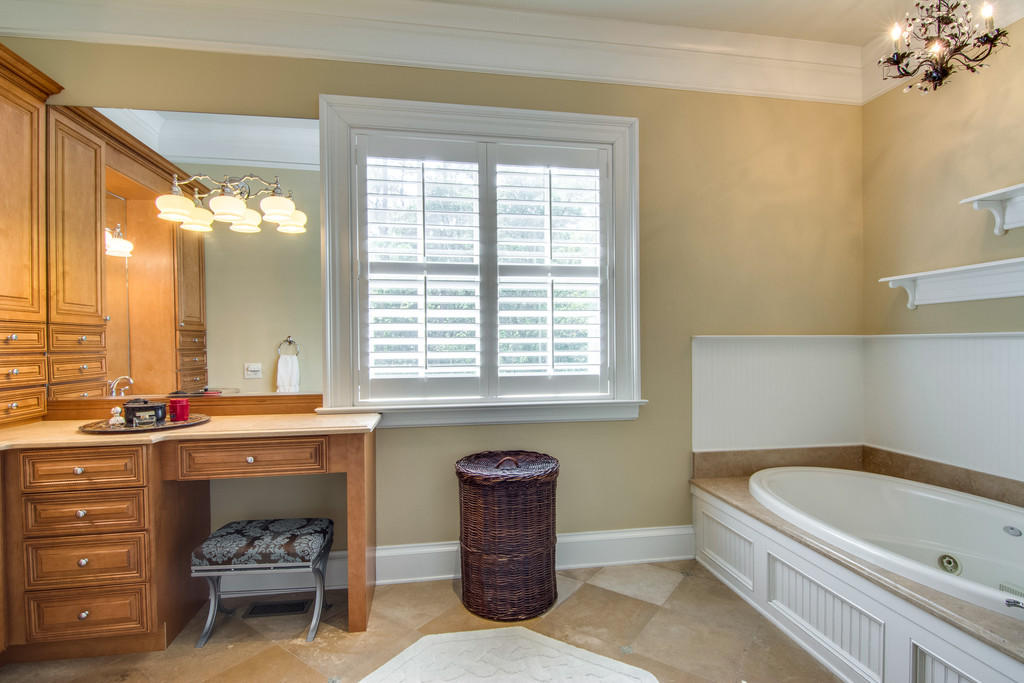 48 Watroo Point Daniel Island, SC 29492 - Photo 28 of 51 Ladies master bath