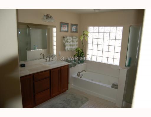 1929 Granemore Street Las Vegas, NV 89135 - Photo 11 of 18 Master Bath/Spa.