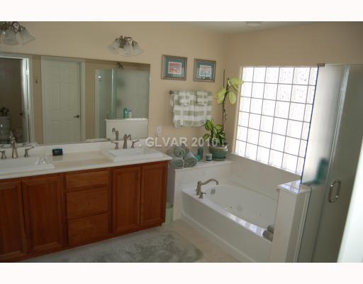 1929 Granemore Street Las Vegas, NV 89135 - Photo 12 of 18 Master Bath/Spa.