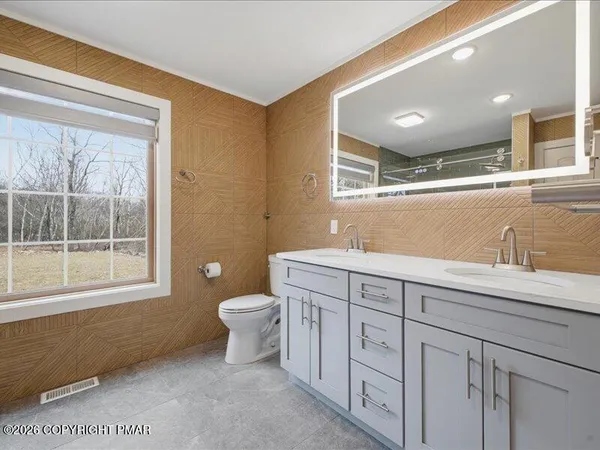 $629,000 | 460 Scenic Drive, Albrightsville, PA 18210