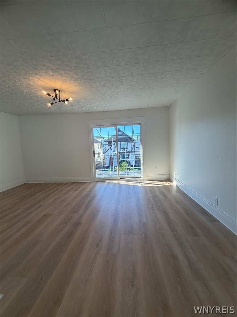 292 Hartwell Road Buffalo, NY 14216 - Photo 2 of 21 Gallery Image 2