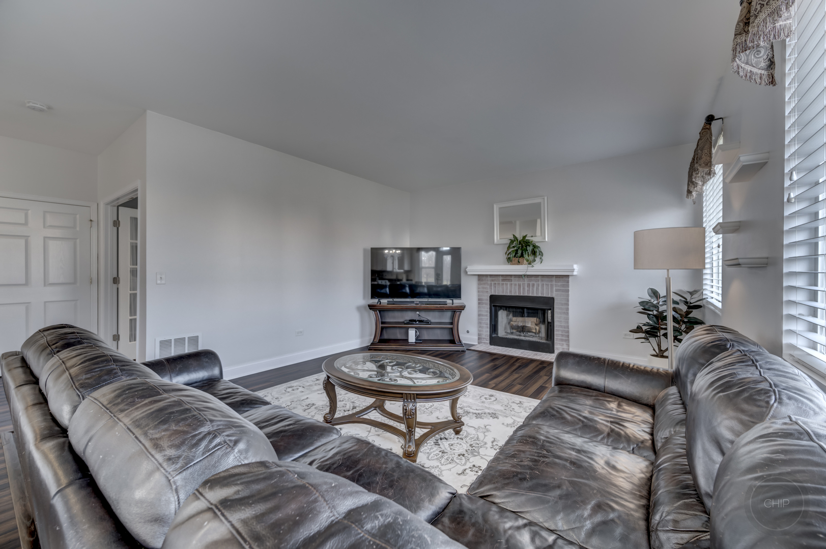 1534 Apple Valley Road Bolingbrook, IL 60490 - Photo 27 of 52