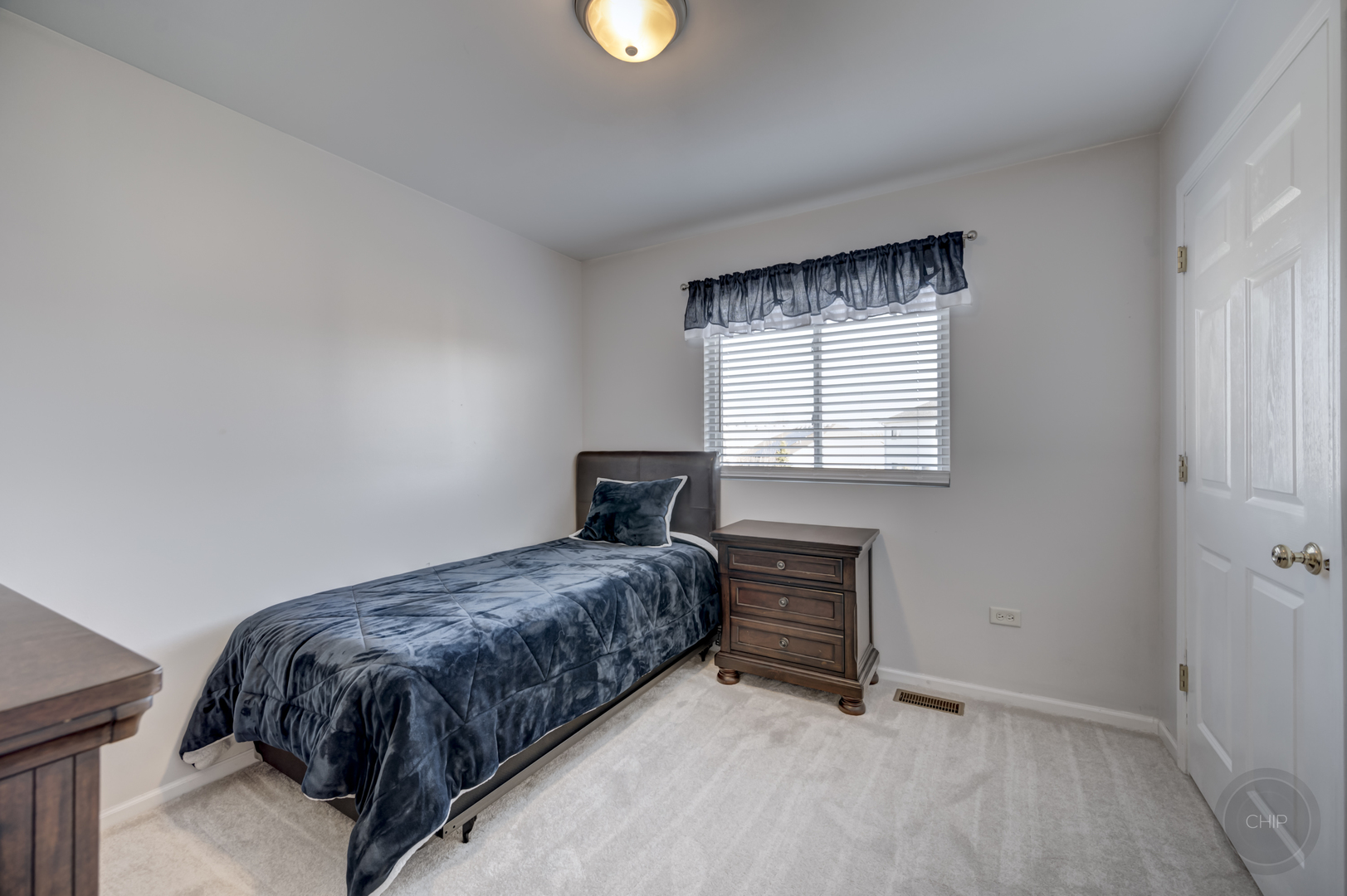 1534 Apple Valley Road Bolingbrook, IL 60490 - Photo 35 of 52